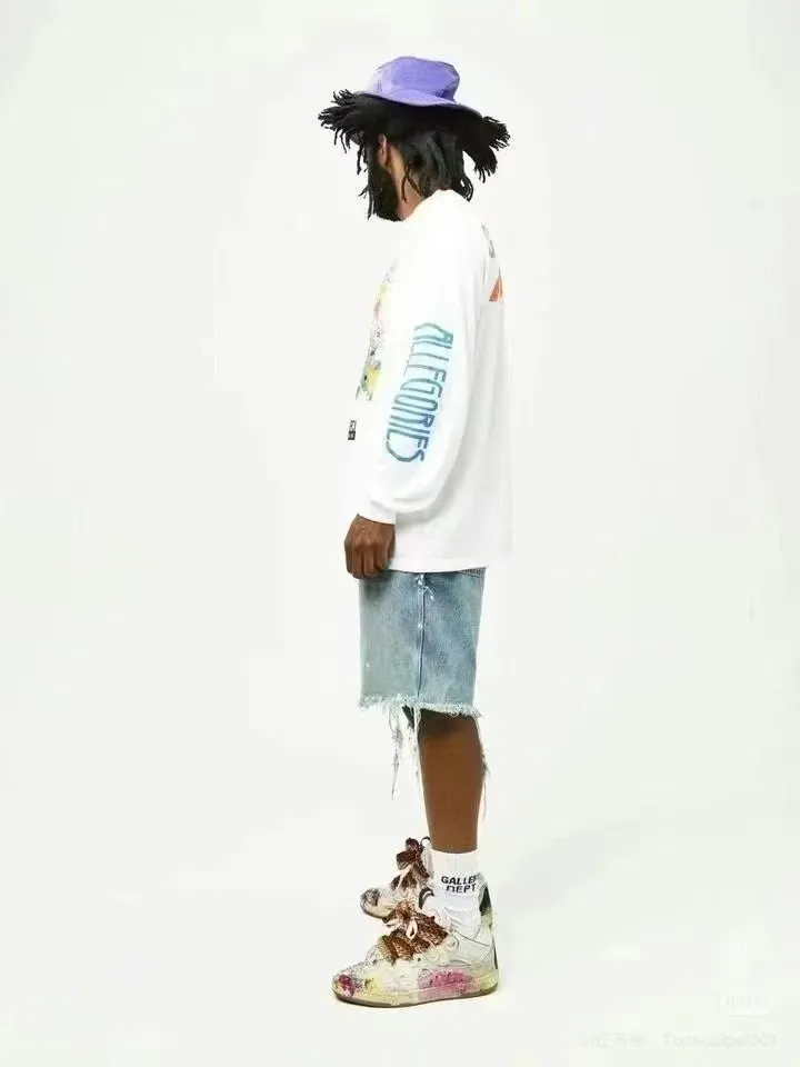 #8157 P200💰 GALLERY DEPT. Retro jeans men's and women's high street ink-splashed denim shorts. Time-consuming waste, hand-made inkjet is an indispensable highlight.   Customized buttons, the buckle surface has been oxidized and distressed, customized ykk zippers, the minimum order is extremely high, the details of the accessories are all in place, and the hangtag and packaging are as always.  Color: blue Size: S-XXL (corresponding to 28-36)